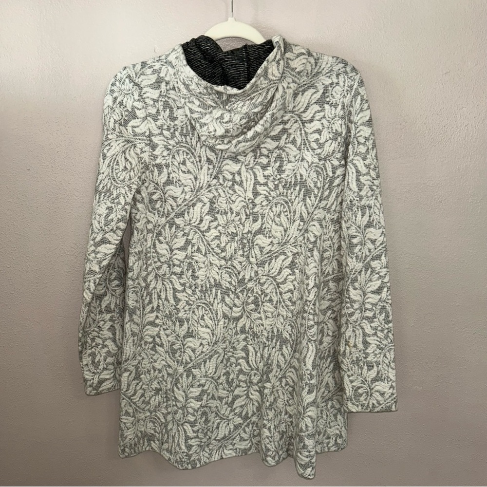 Soft Surroundings White and Gray Utility zip up floral print Jacket - Picture 2 of 3